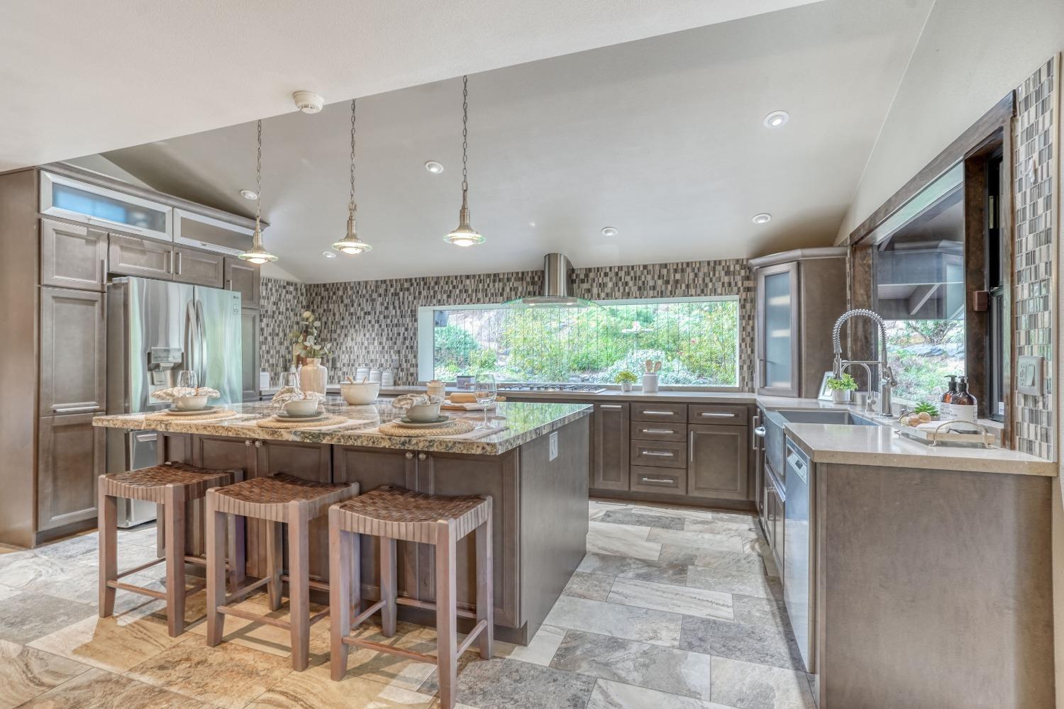 19425 Tollhouse Road Clovis, CA 93619 - Photo 24 of 92 Gallery Image 24
