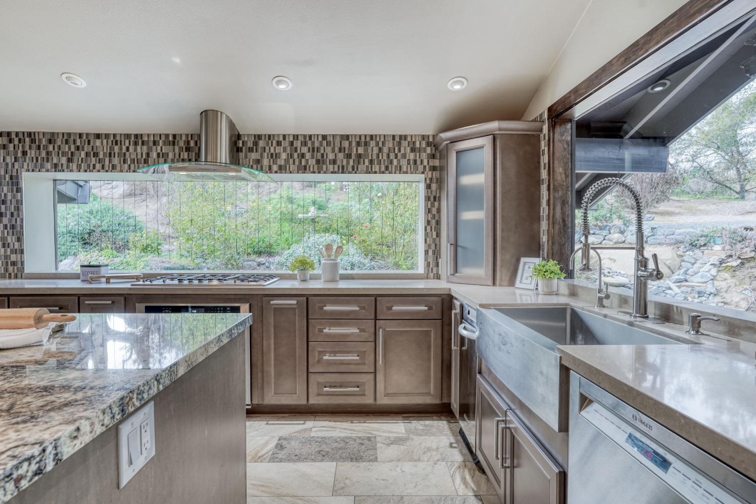 19425 Tollhouse Road Clovis, CA 93619 - Photo 25 of 92 Gallery Image 25