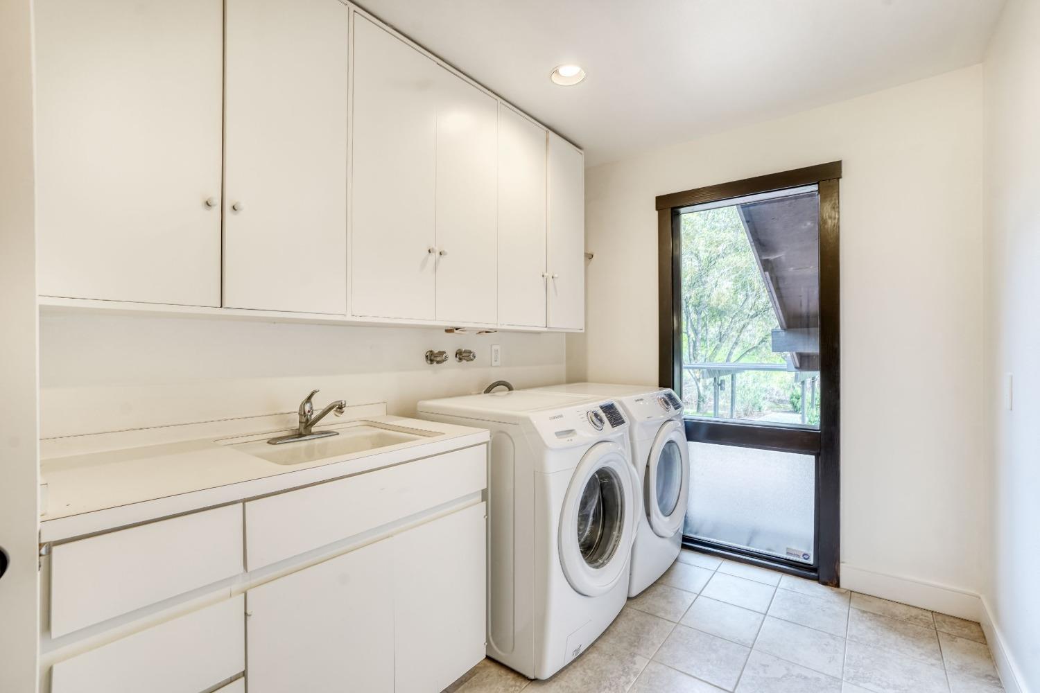 19425 Tollhouse Road Clovis, CA 93619 - Photo 34 of 92 Gallery Image 34