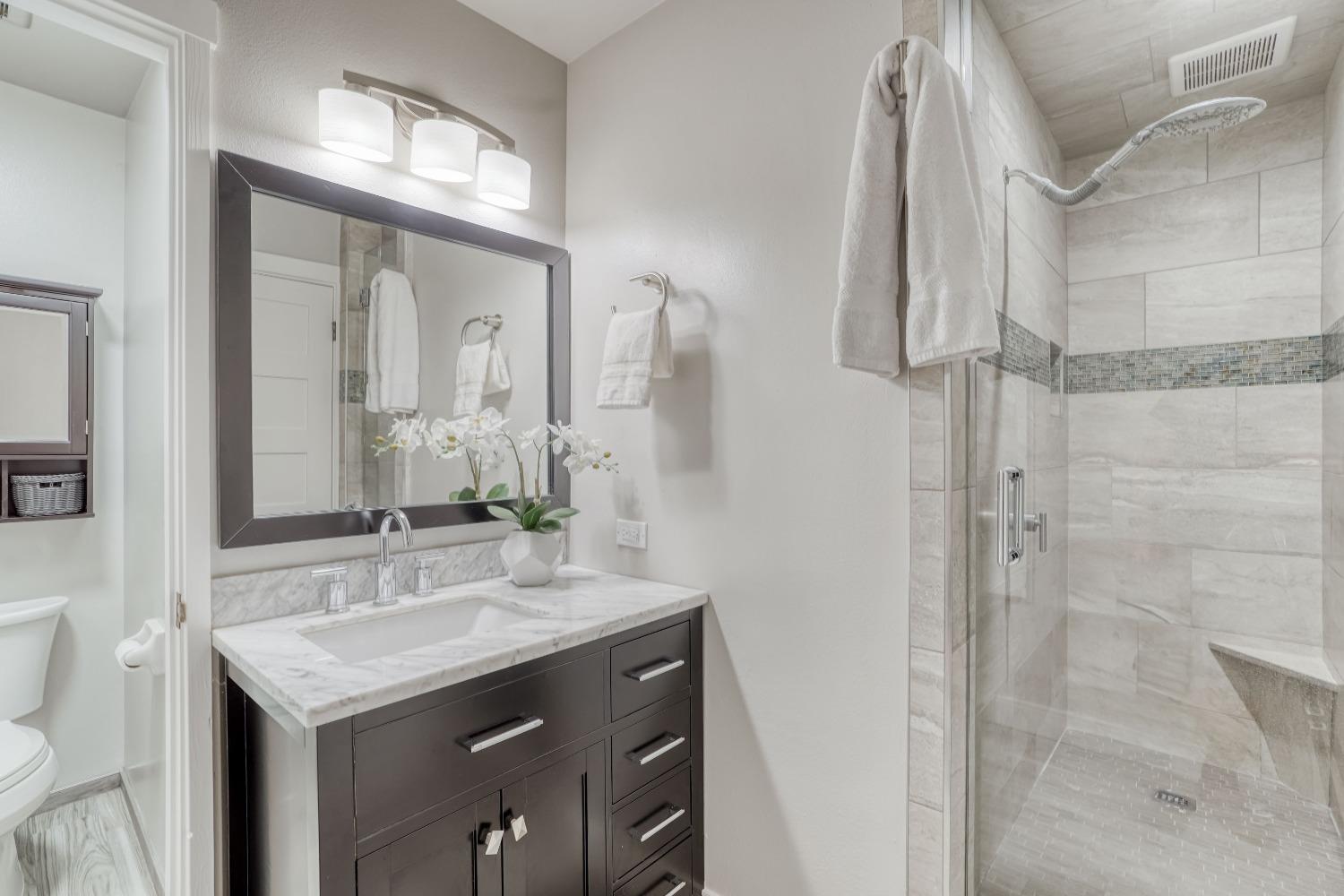 19425 Tollhouse Road Clovis, CA 93619 - Photo 38 of 92 Gallery Image 38