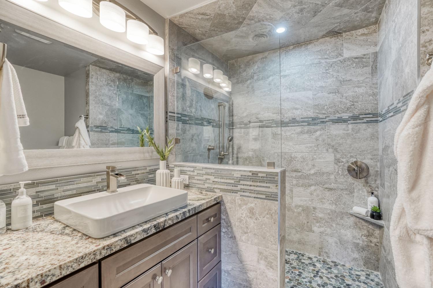 19425 Tollhouse Road Clovis, CA 93619 - Photo 45 of 92 Gallery Image 45