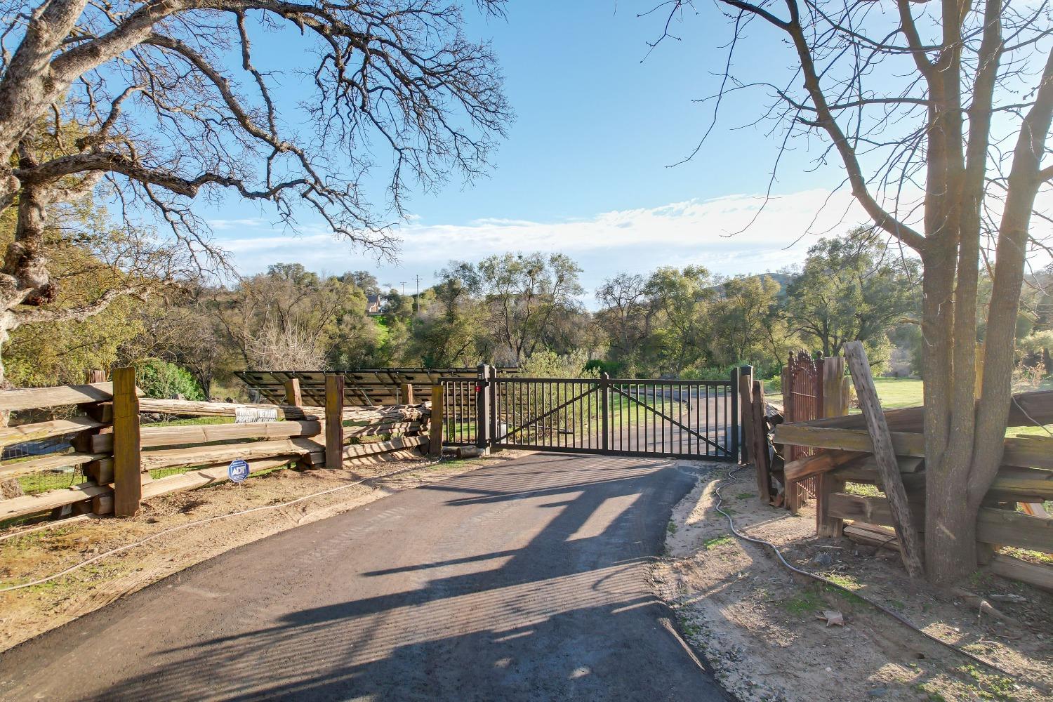 19425 Tollhouse Road Clovis, CA 93619 - Photo 82 of 92 Gallery Image 82