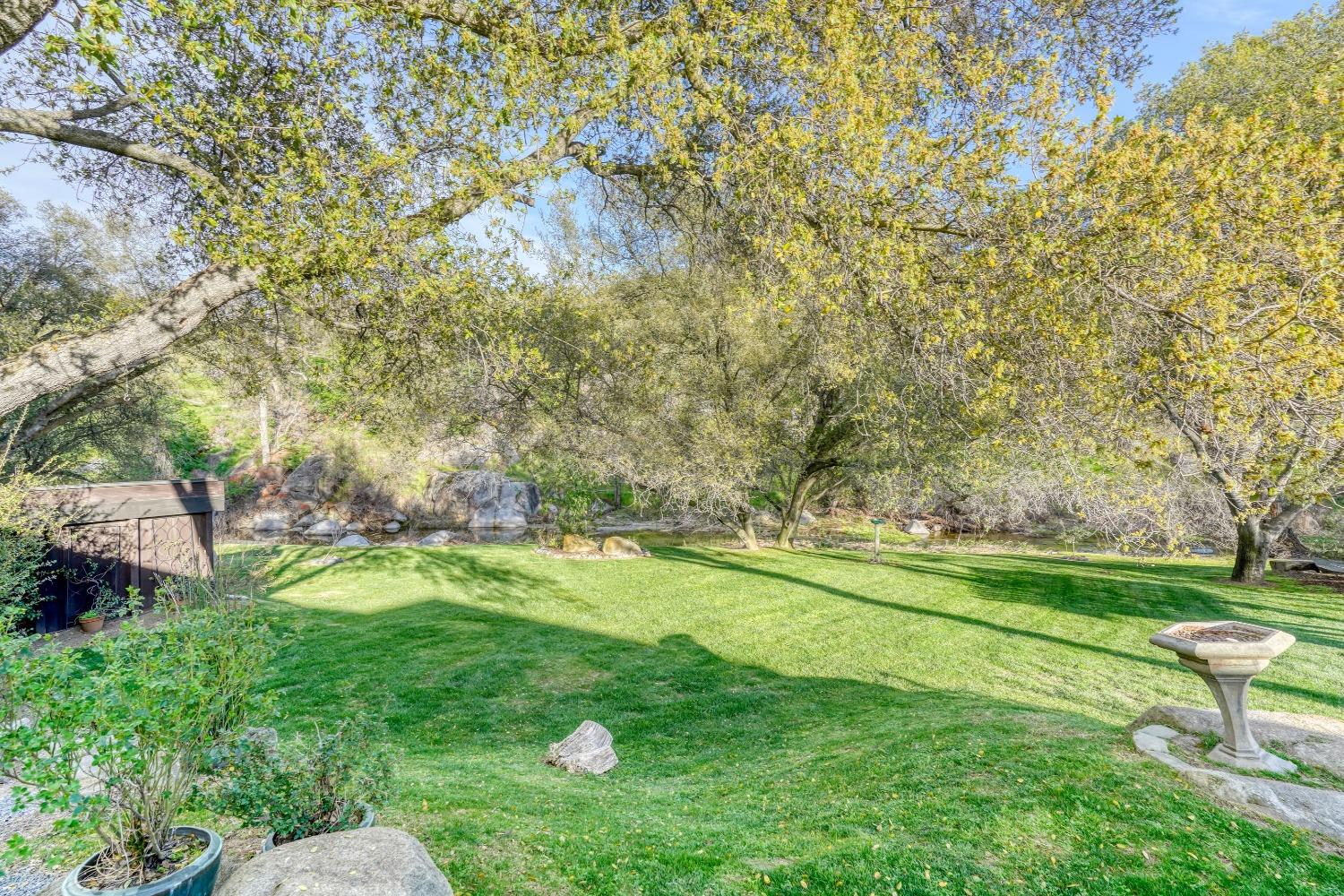 19425 Tollhouse Road Clovis, CA 93619 - Photo 9 of 92 Gallery Image 9