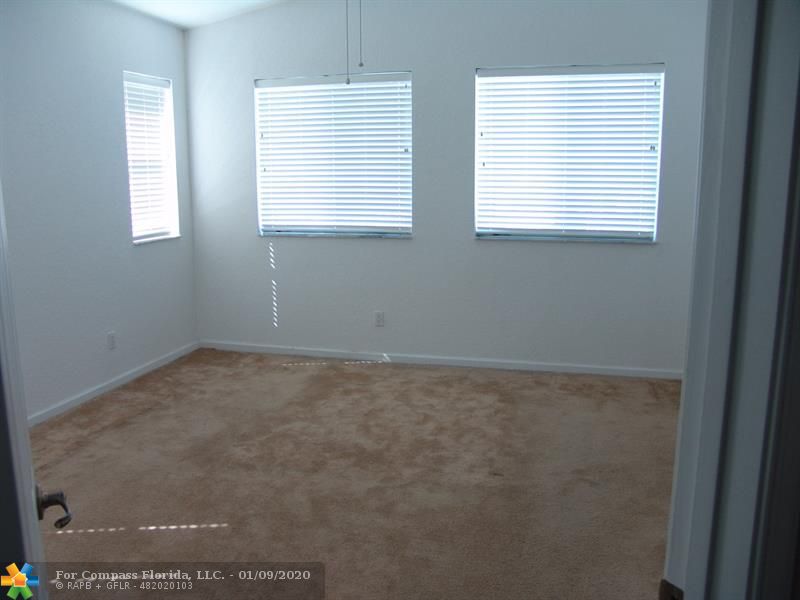 3071 Laurel Ridge Circle, Unit 3071 Riviera Beach, FL 33404 - Photo 12 of 26