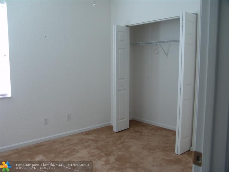3071 Laurel Ridge Circle, Unit 3071 Riviera Beach, FL 33404 - Photo 16 of 26