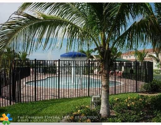3071 Laurel Ridge Circle, Unit 3071 Riviera Beach, FL 33404 - Photo 23 of 26
