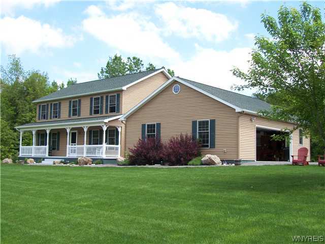 913 Sliker Road Pembroke, NY 14036 - Photo 1 of 1 Exterior Front