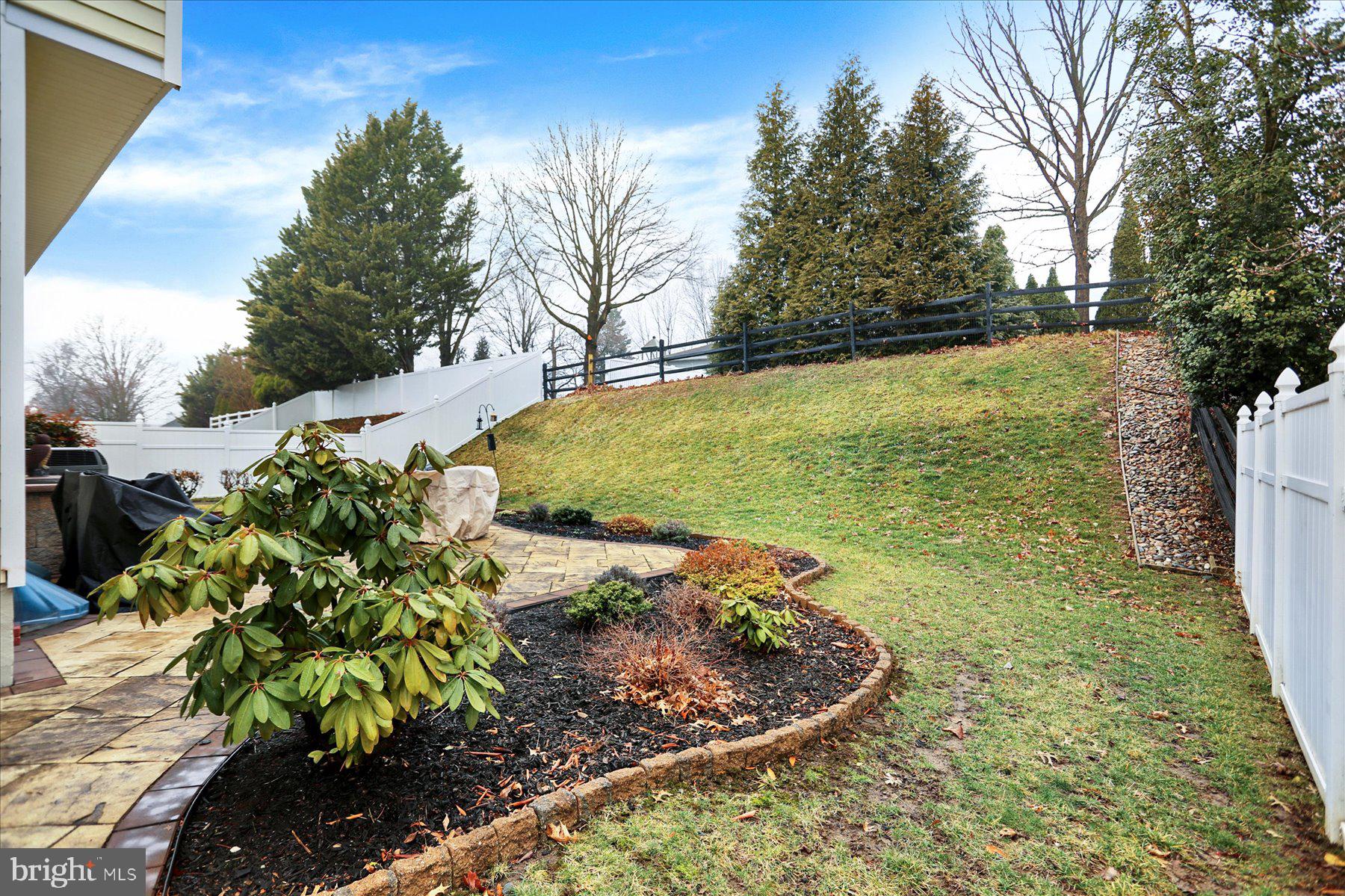 9228 Bowline Road Baltimore, MD 21236 - Photo 40 of 48 a view of a backyard with of the house