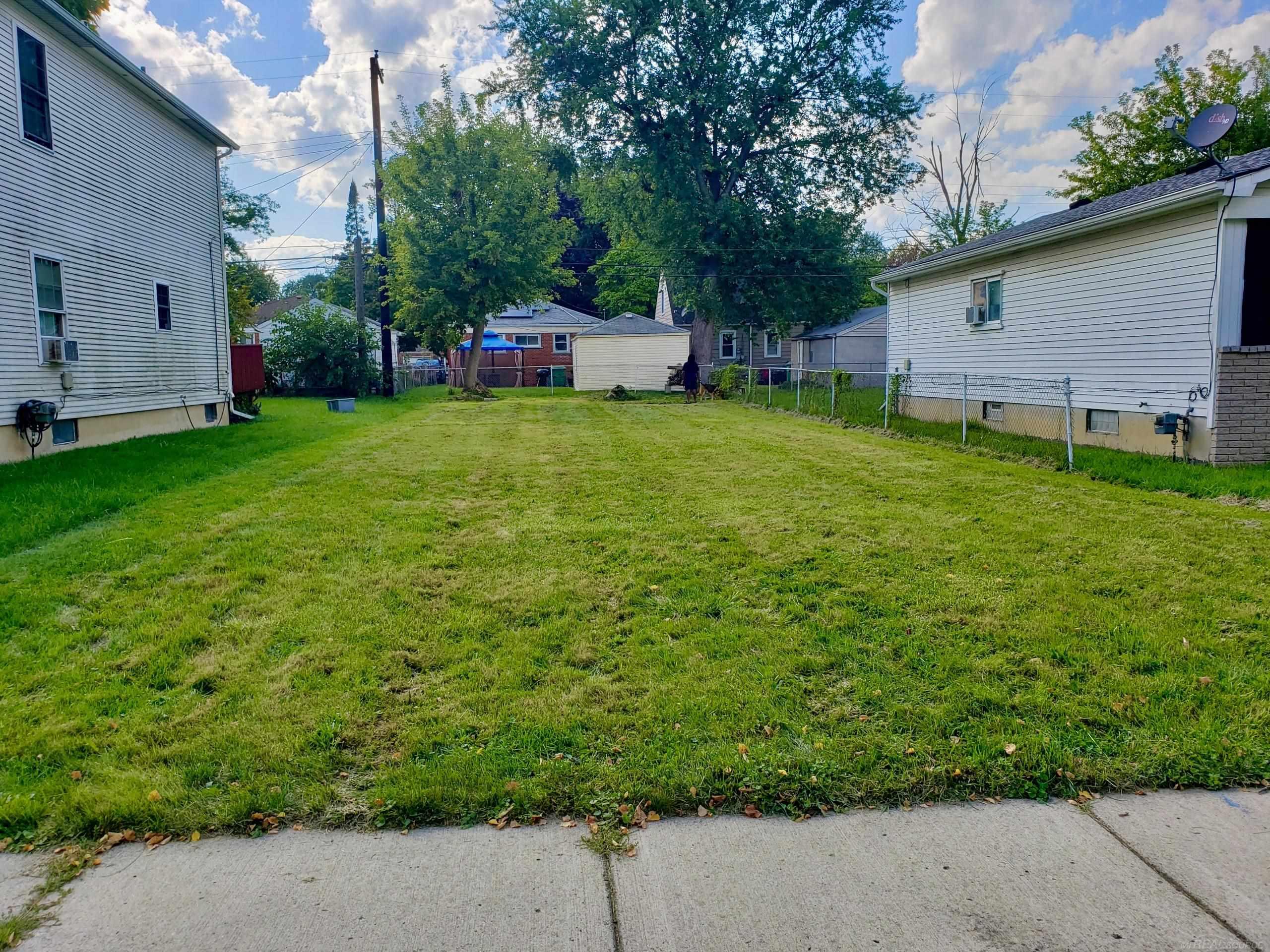 21819 Rein Avenue Eastpointe, MI 48021 - Photo 1 of 3