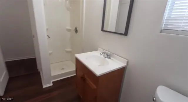 $900 | 180 North Jones Street, Unit 5, Overton, NV 89040