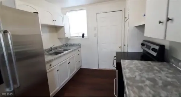 $875 | 180 North Jones Street, Unit 5, Overton, NV 89040