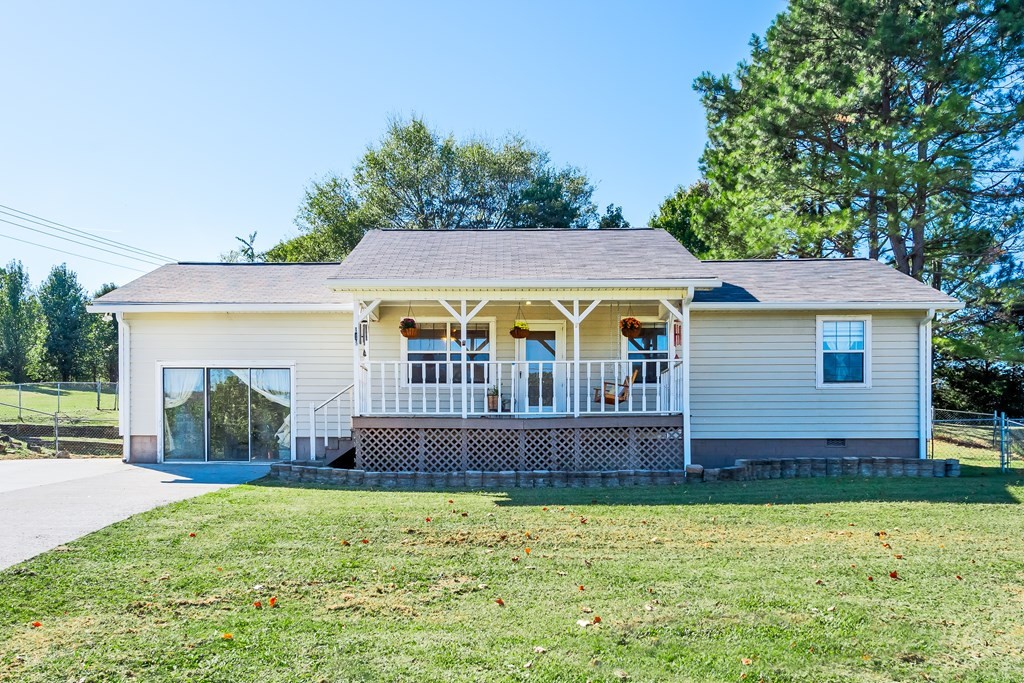 315 Hawkins Road Sweetwater, TN 37874 - Photo 3 of 34 Gallery Image 3