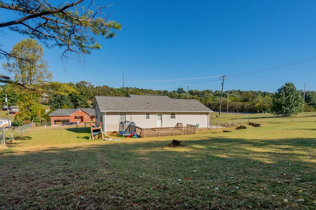 315 Hawkins Road Sweetwater, TN 37874 - Photo 9 of 34 Gallery Image 9