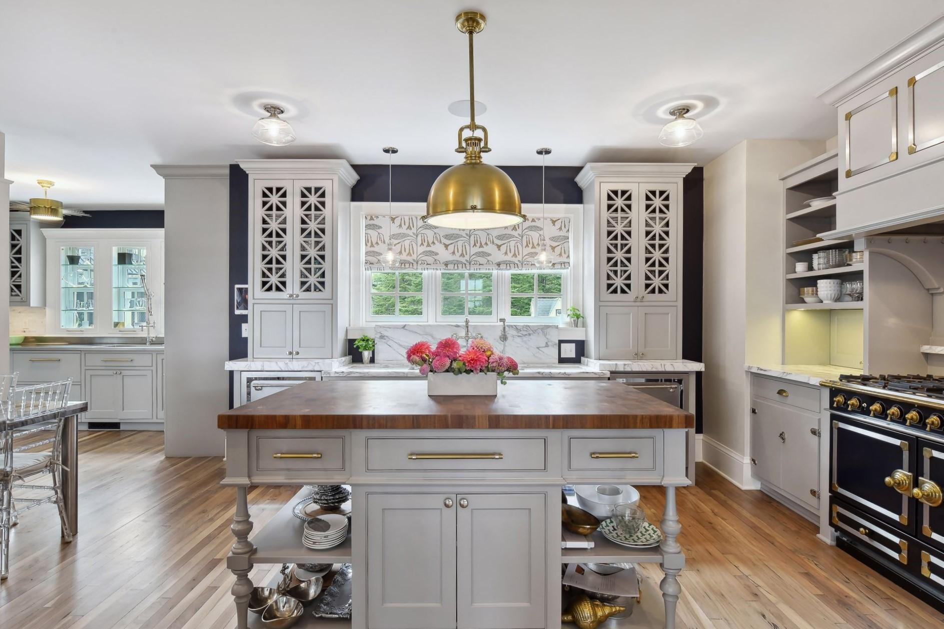 20100 Lakeview Avenue Excelsior, MN 55331 - Photo 11 of 43