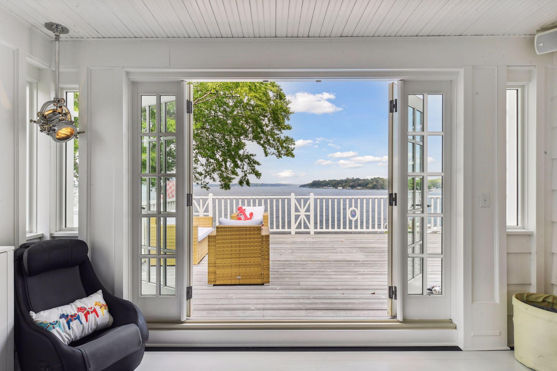 20100 Lakeview Avenue Excelsior, MN 55331 - Photo 23 of 43