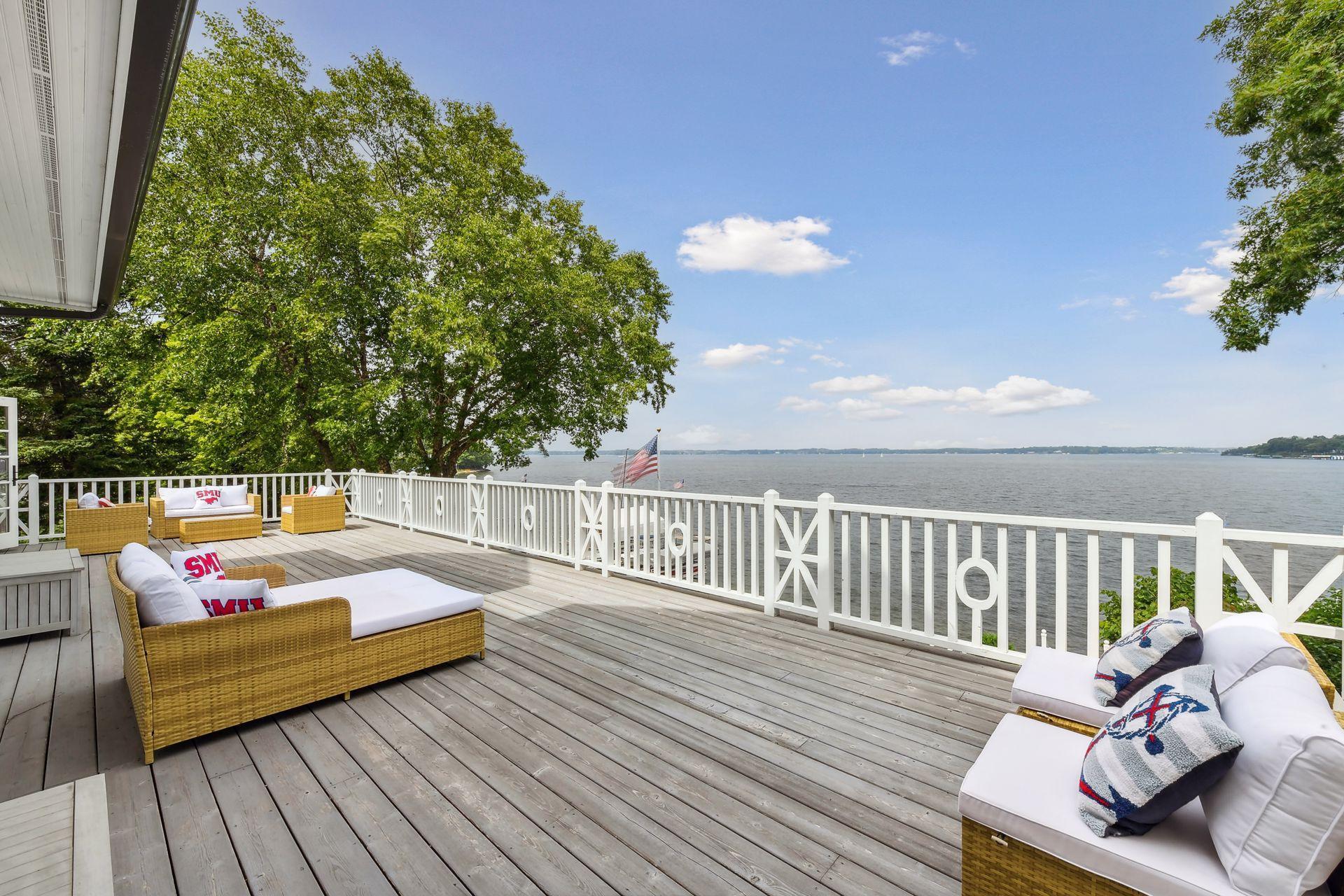 20100 Lakeview Avenue Excelsior, MN 55331 - Photo 24 of 43