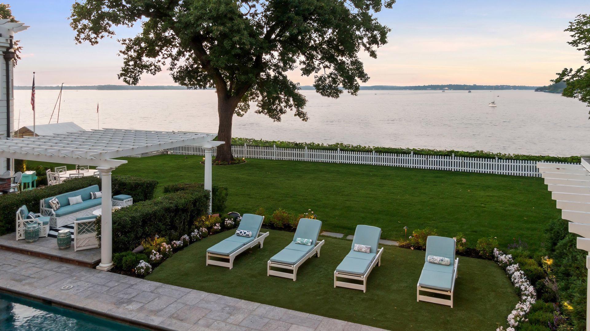 20100 Lakeview Avenue Excelsior, MN 55331 - Photo 3 of 43