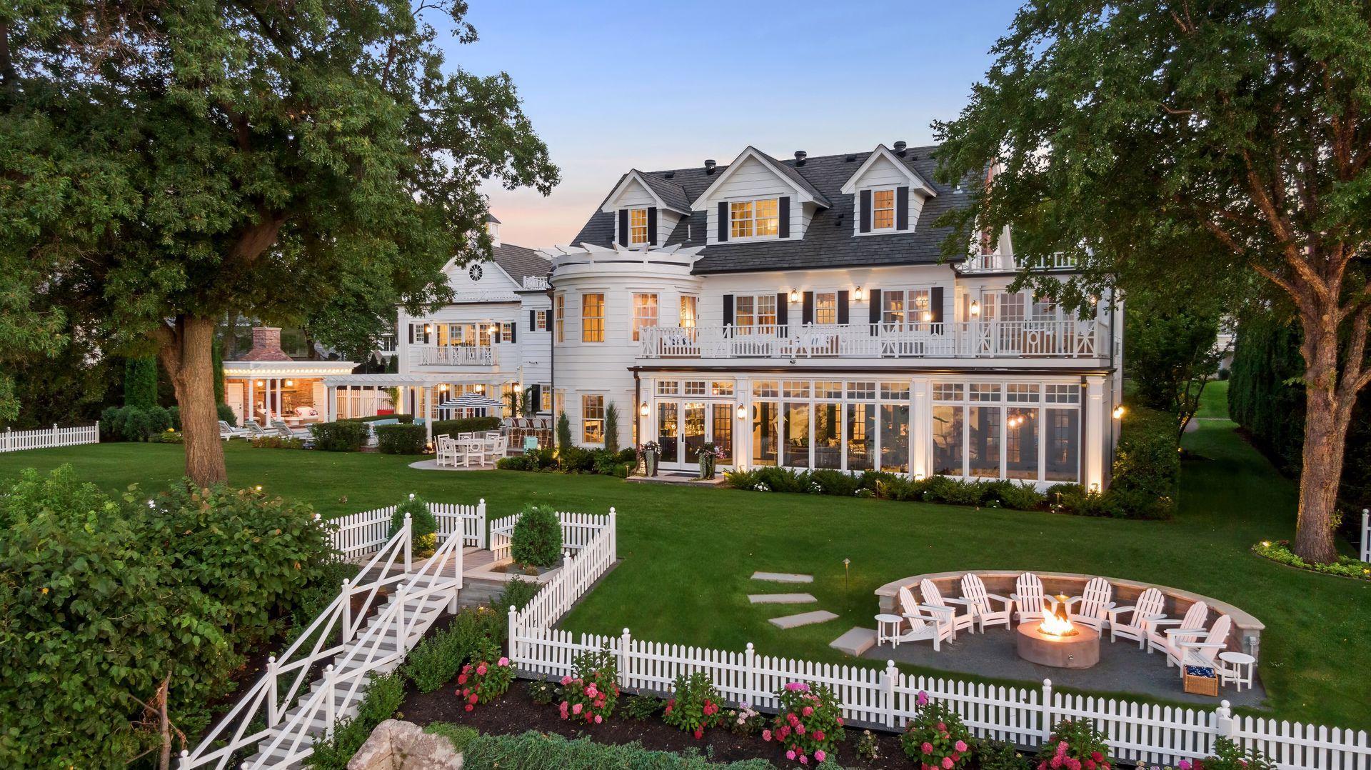 20100 Lakeview Avenue Excelsior, MN 55331 - Photo 40 of 43