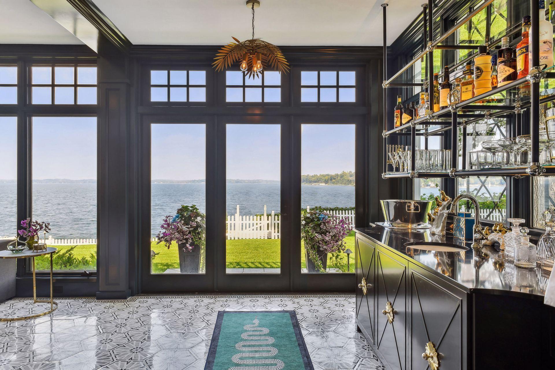 20100 Lakeview Avenue Excelsior, MN 55331 - Photo 8 of 43