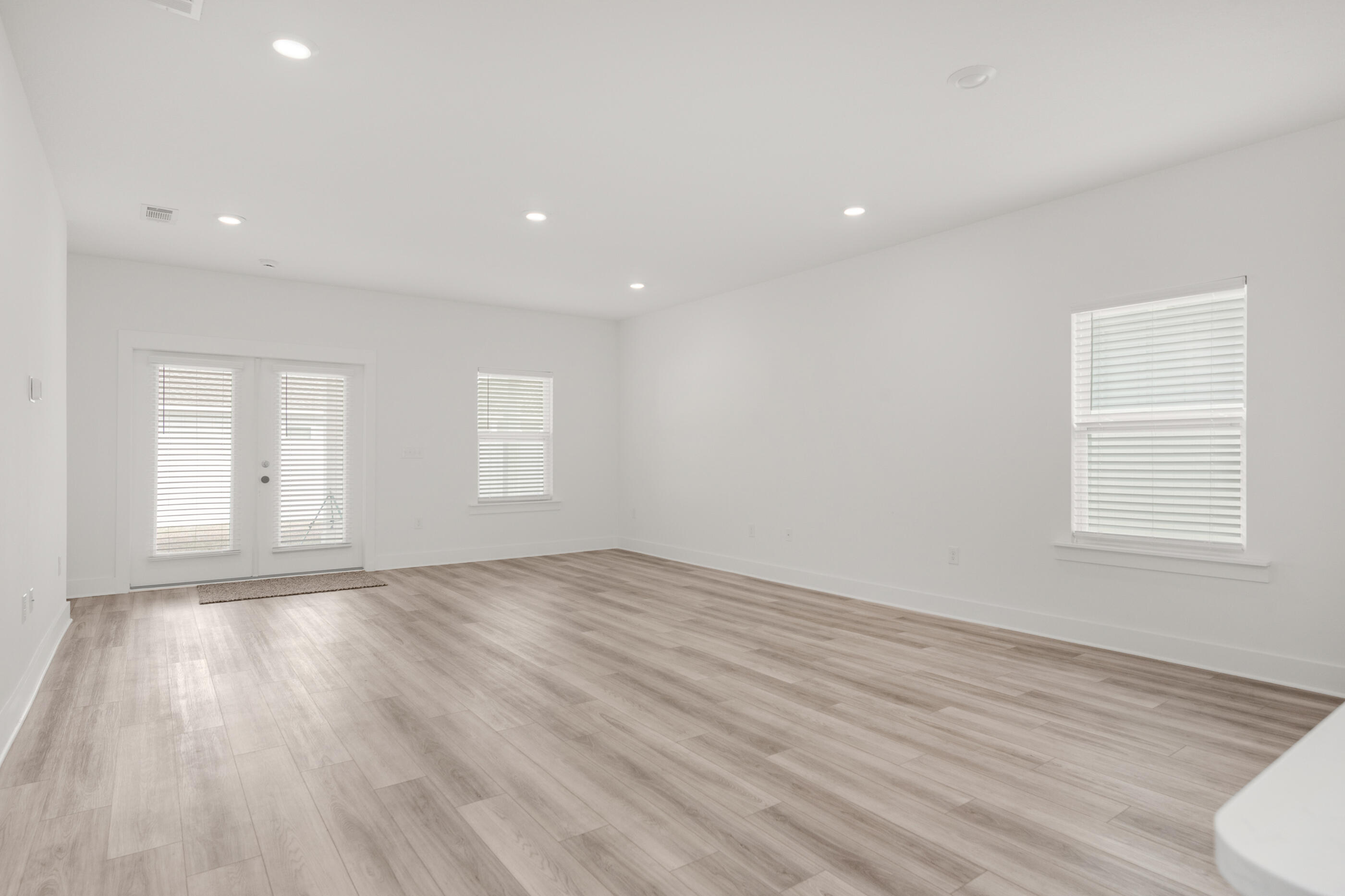 157 Blooming Cove Crestview, FL 32539 - Photo 14 of 37 Blooming-19-2