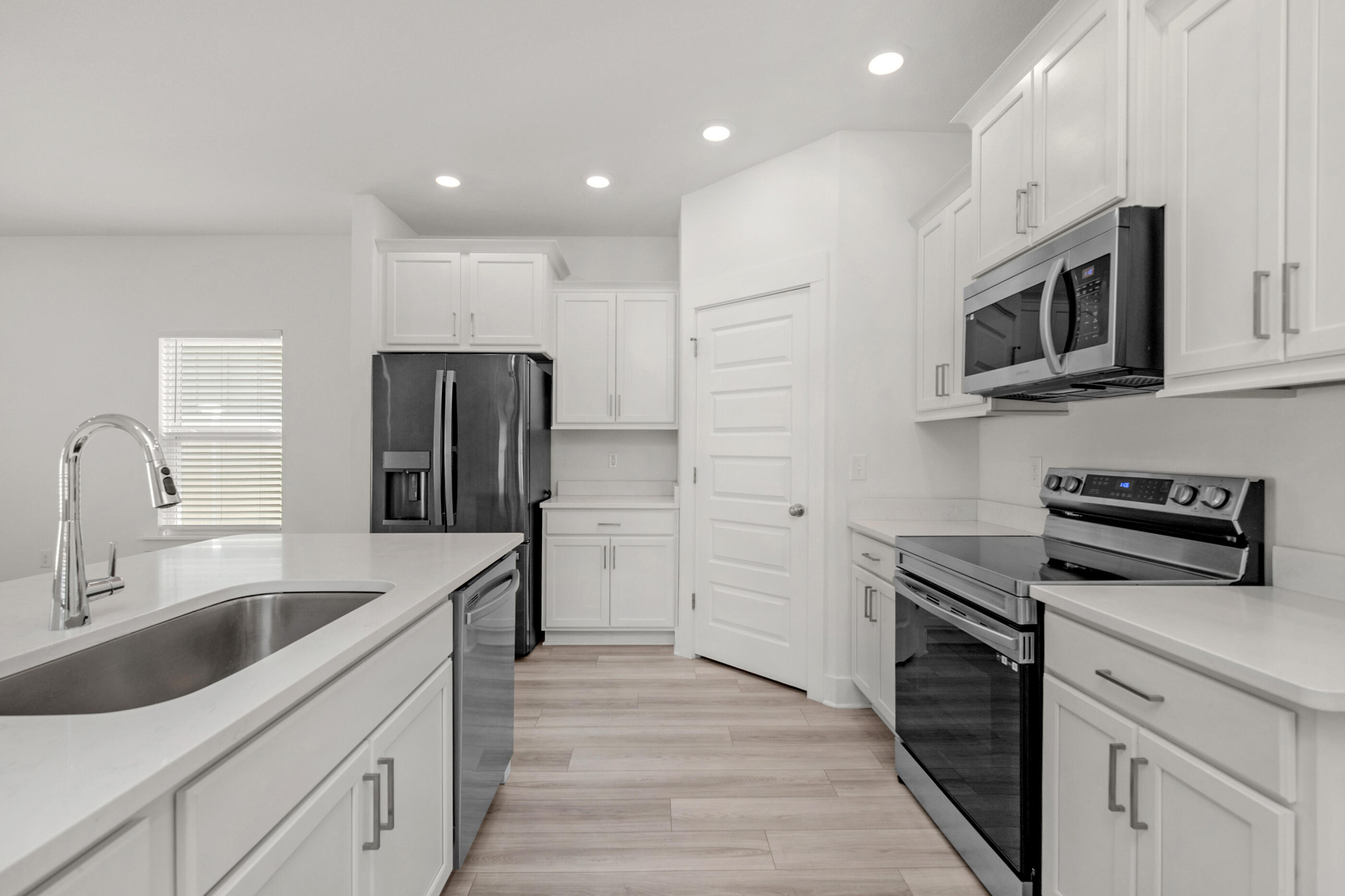 157 Blooming Cove Crestview, FL 32539 - Photo 3 of 37 Blooming-5-2