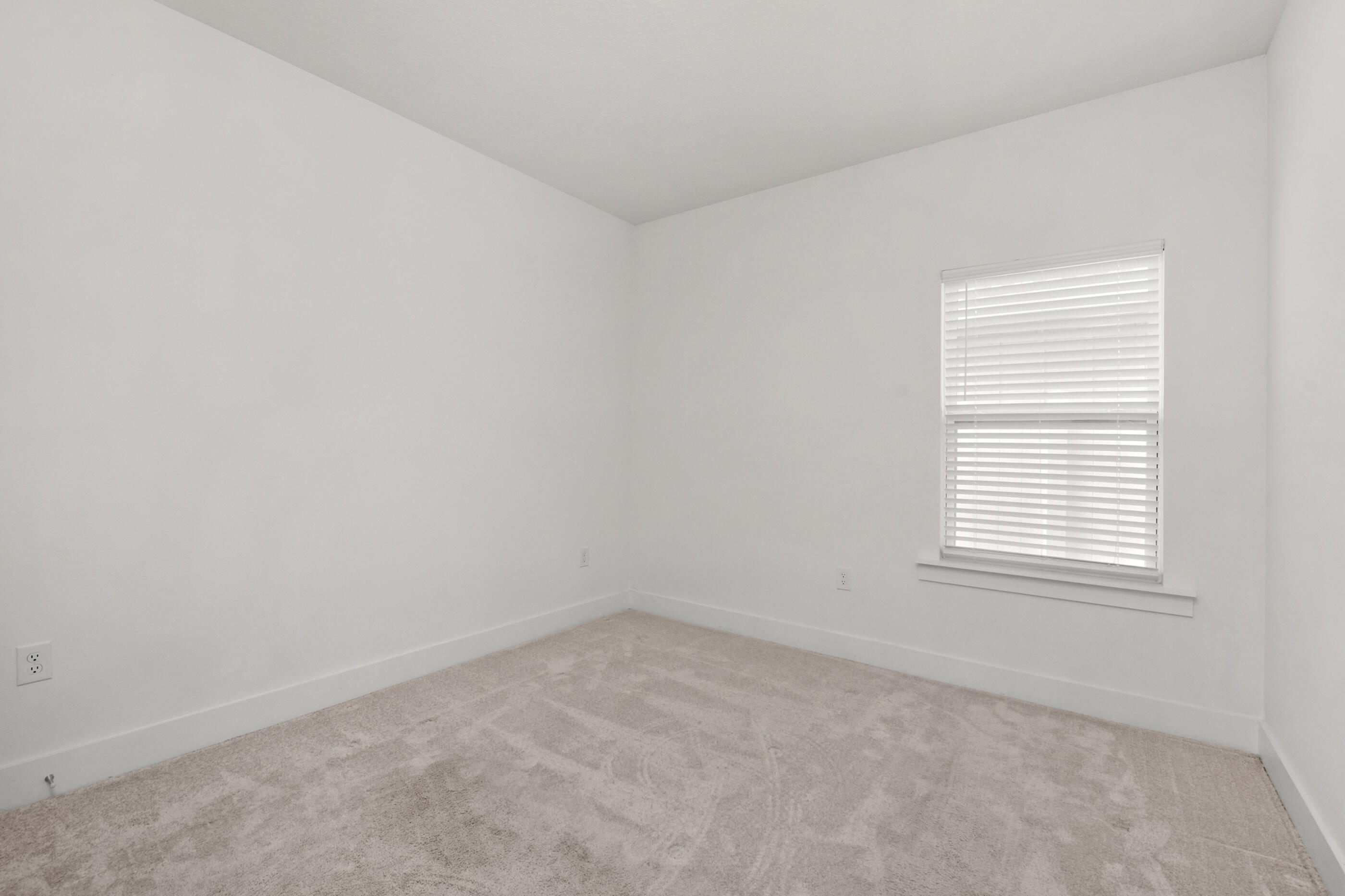 157 Blooming Cove Crestview, FL 32539 - Photo 31 of 37 Blooming-17-2