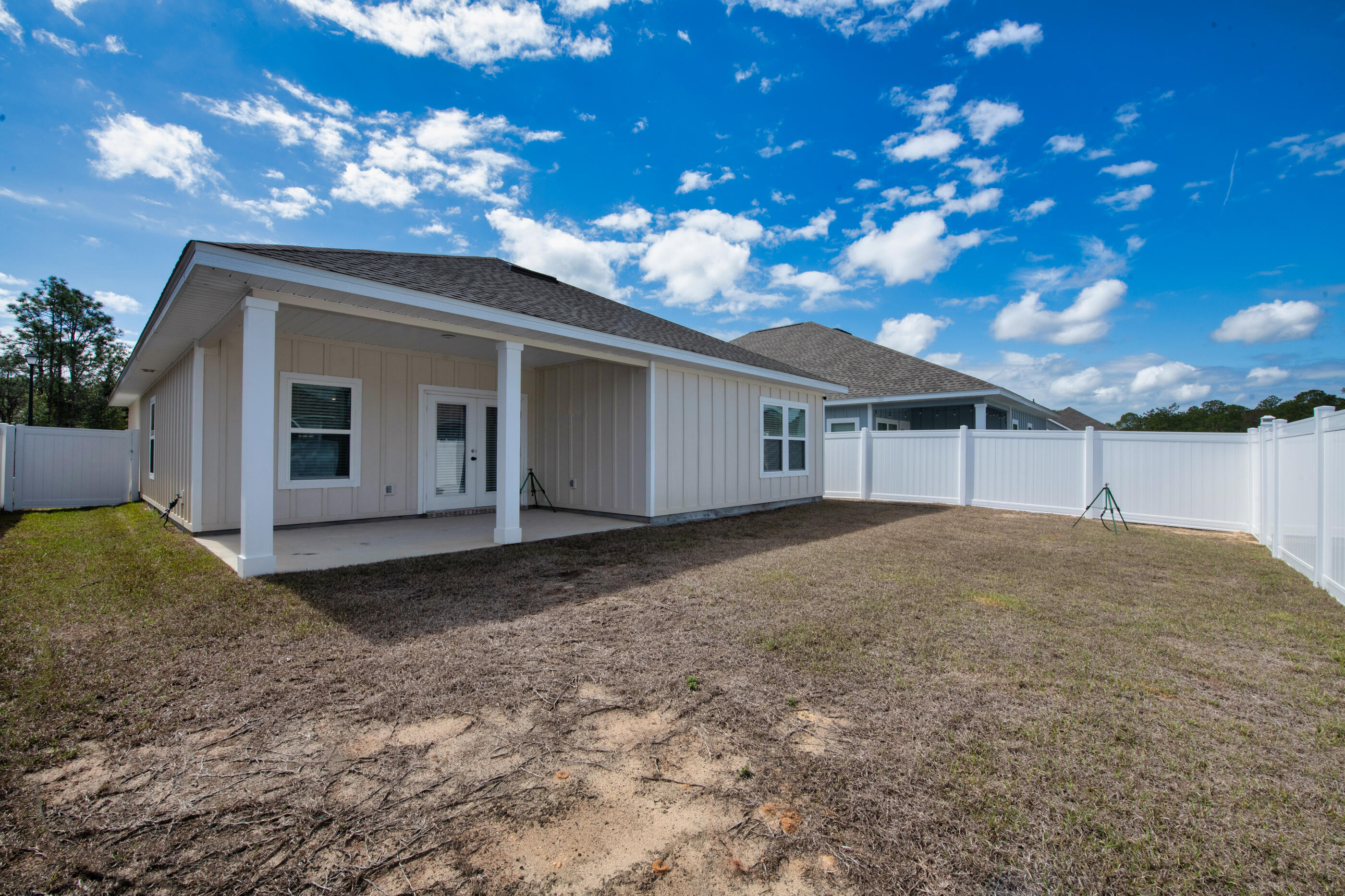 157 Blooming Cove Crestview, FL 32539 - Photo 35 of 37 Blooming-33