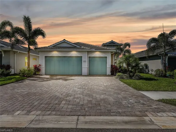 $1,049,000 | 9288 Cayman Drive, Naples, FL 34114