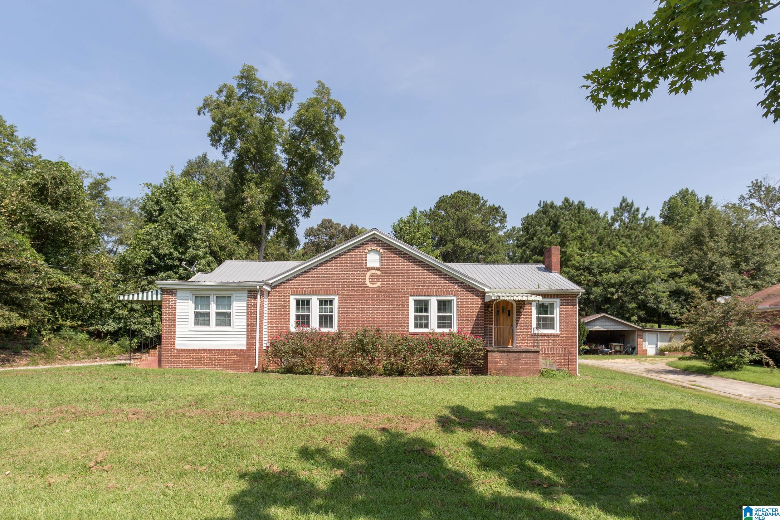 365 Oxford Street Heflin, AL 36264 - Photo 2 of 39