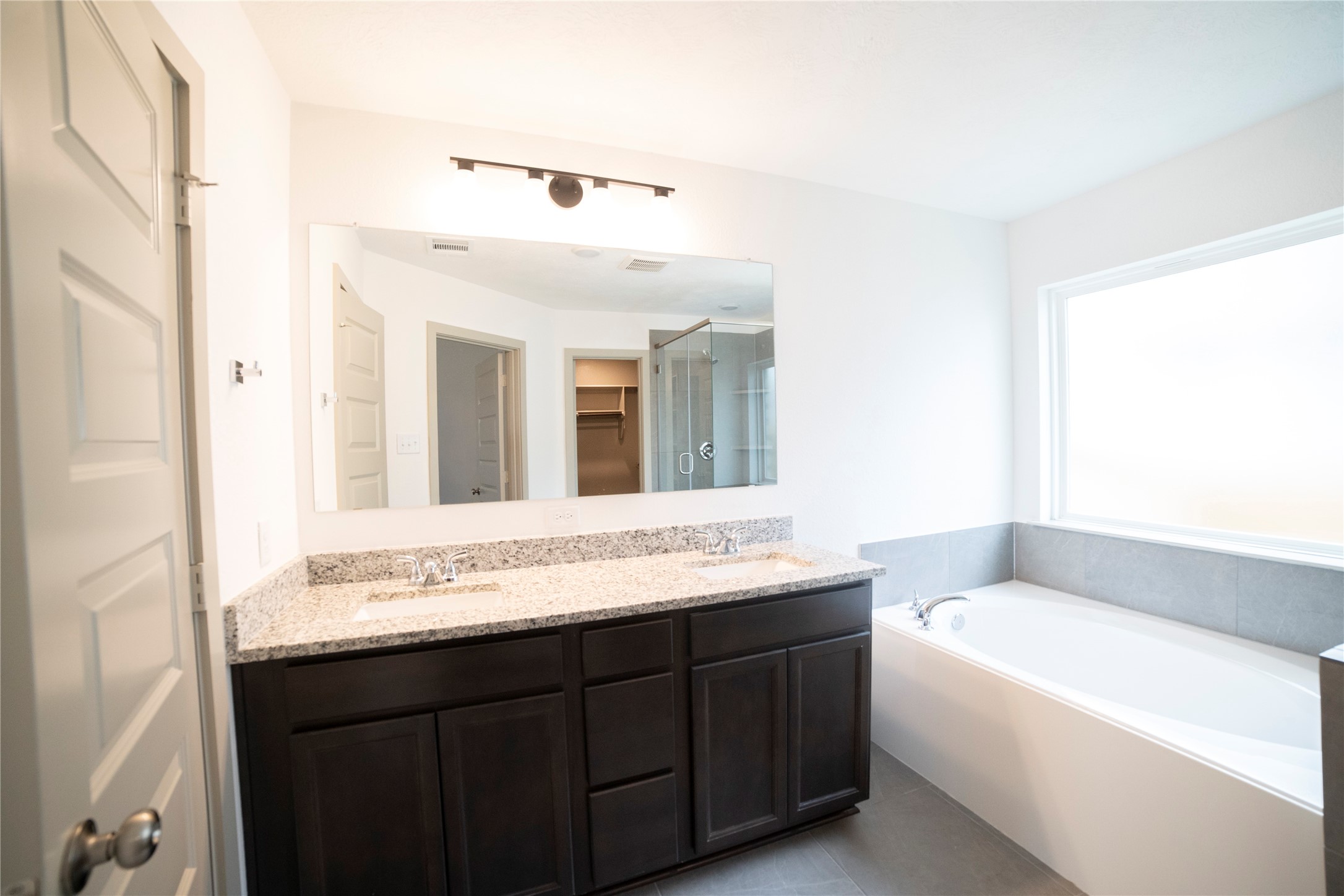 2031 Winepress Road Brenham, TX 77833 - Photo 20 of 27
