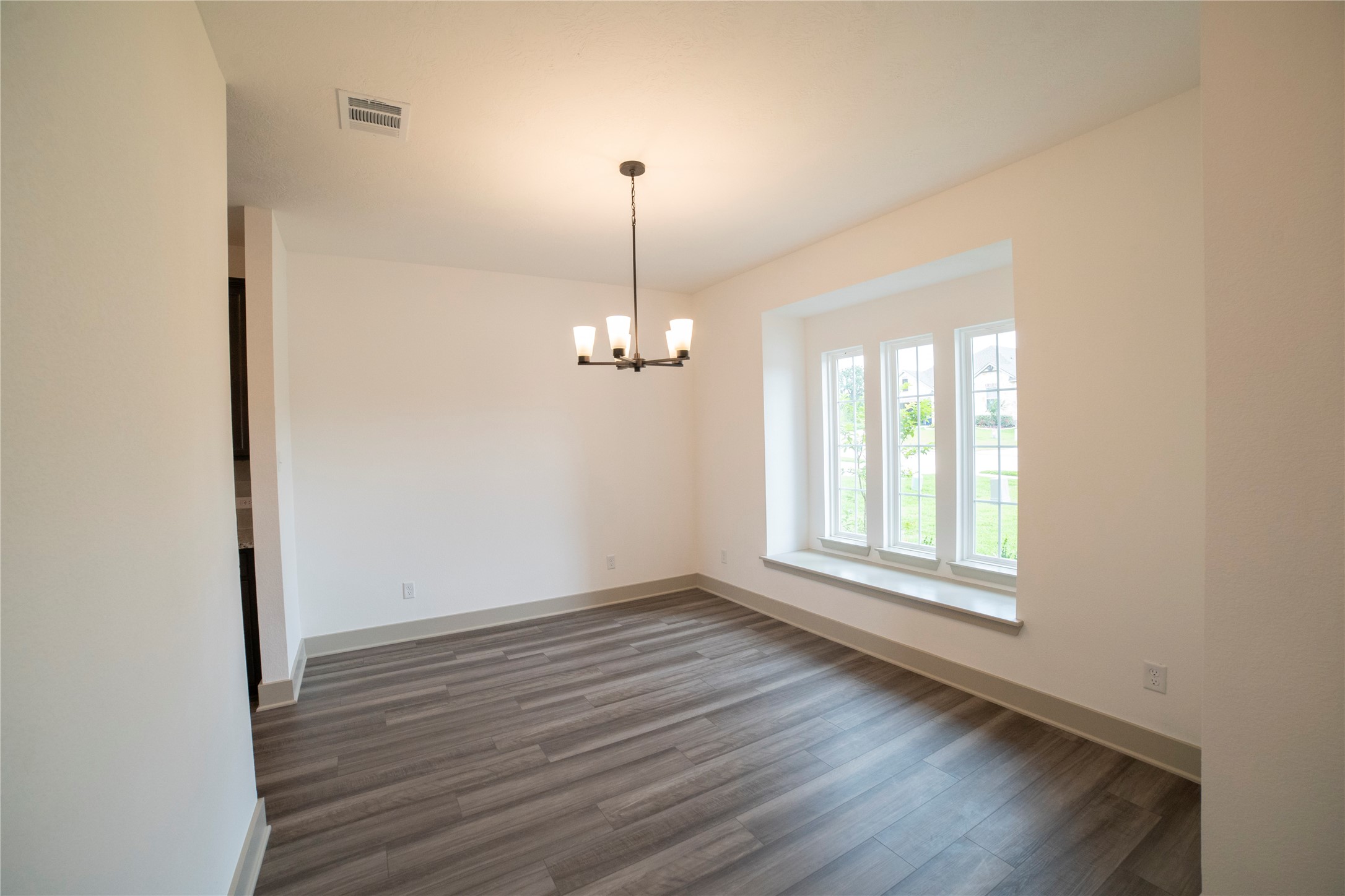 2031 Winepress Road Brenham, TX 77833 - Photo 5 of 27