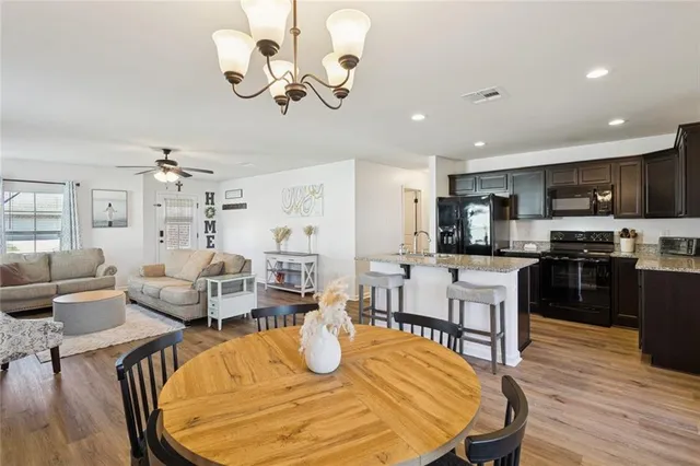 $225,000 | 42125 Dothan Place, Ponchatoula, LA 70454