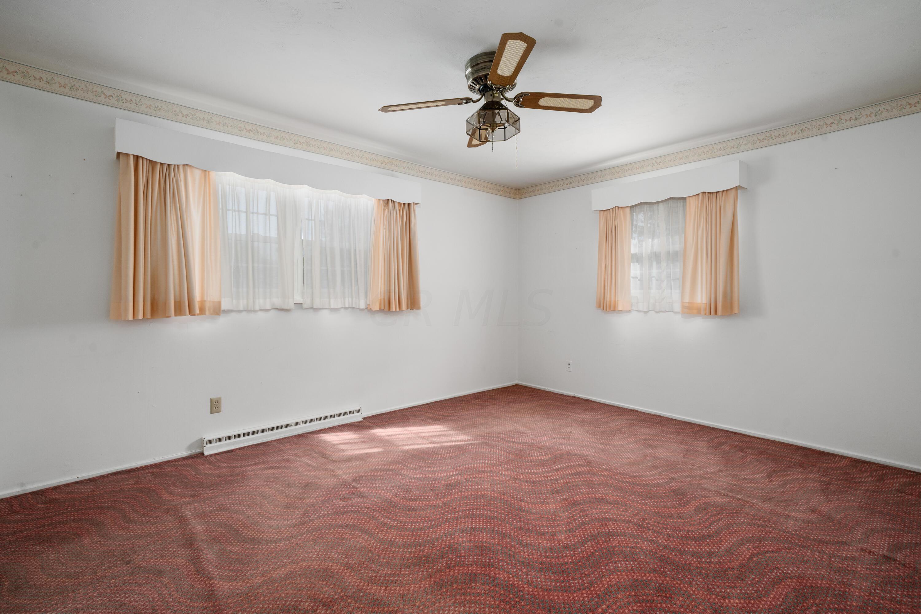 479 Bernhard Road Whitehall, OH 43213 - Photo 14 of 31 Gallery Image 14