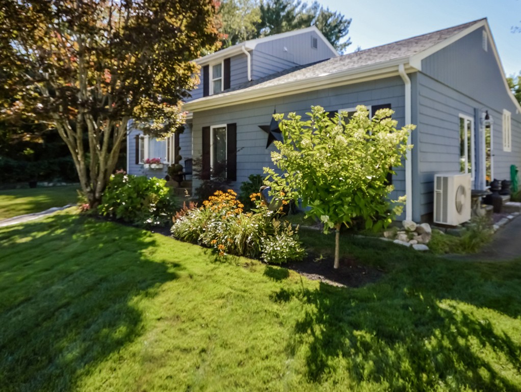 39 Puritan Road Bourne, MA 02532 - Photo 2 of 30 Gallery Image 2