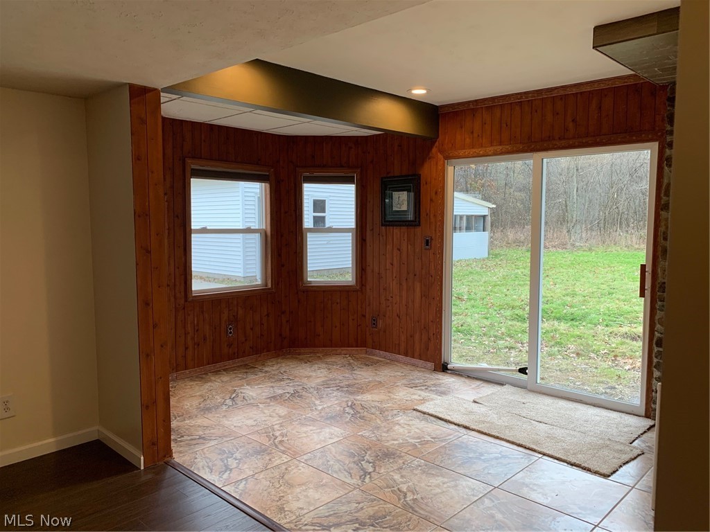 1878 Tallmadge Road Kent, OH 44240 - Photo 12 of 27 Gallery Image 12