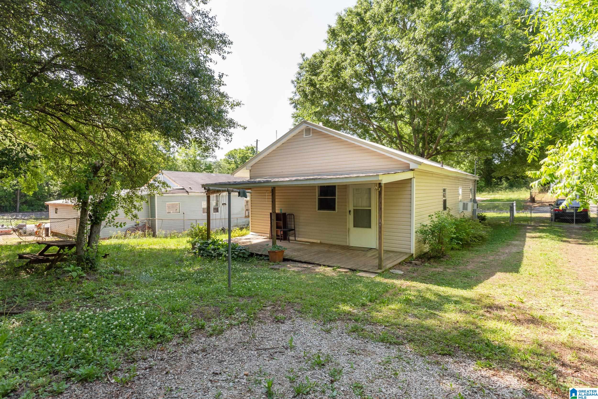 105 Maple Street Anniston, AL 36201 - Photo 24 of 28