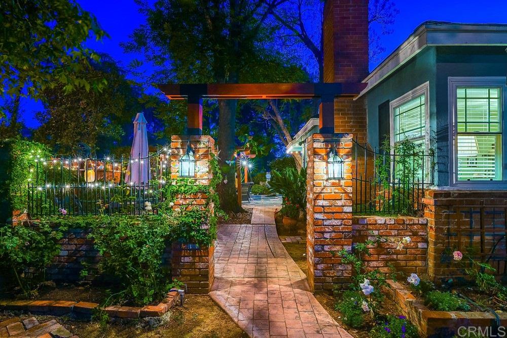 3656 Washington Street Riverside, CA 92504 - Photo 3 of 25