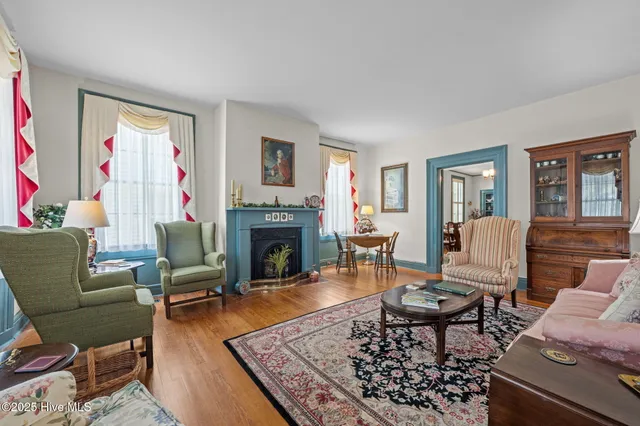 $1,750,000 | 215 Pollock Street, New Bern, NC 28560