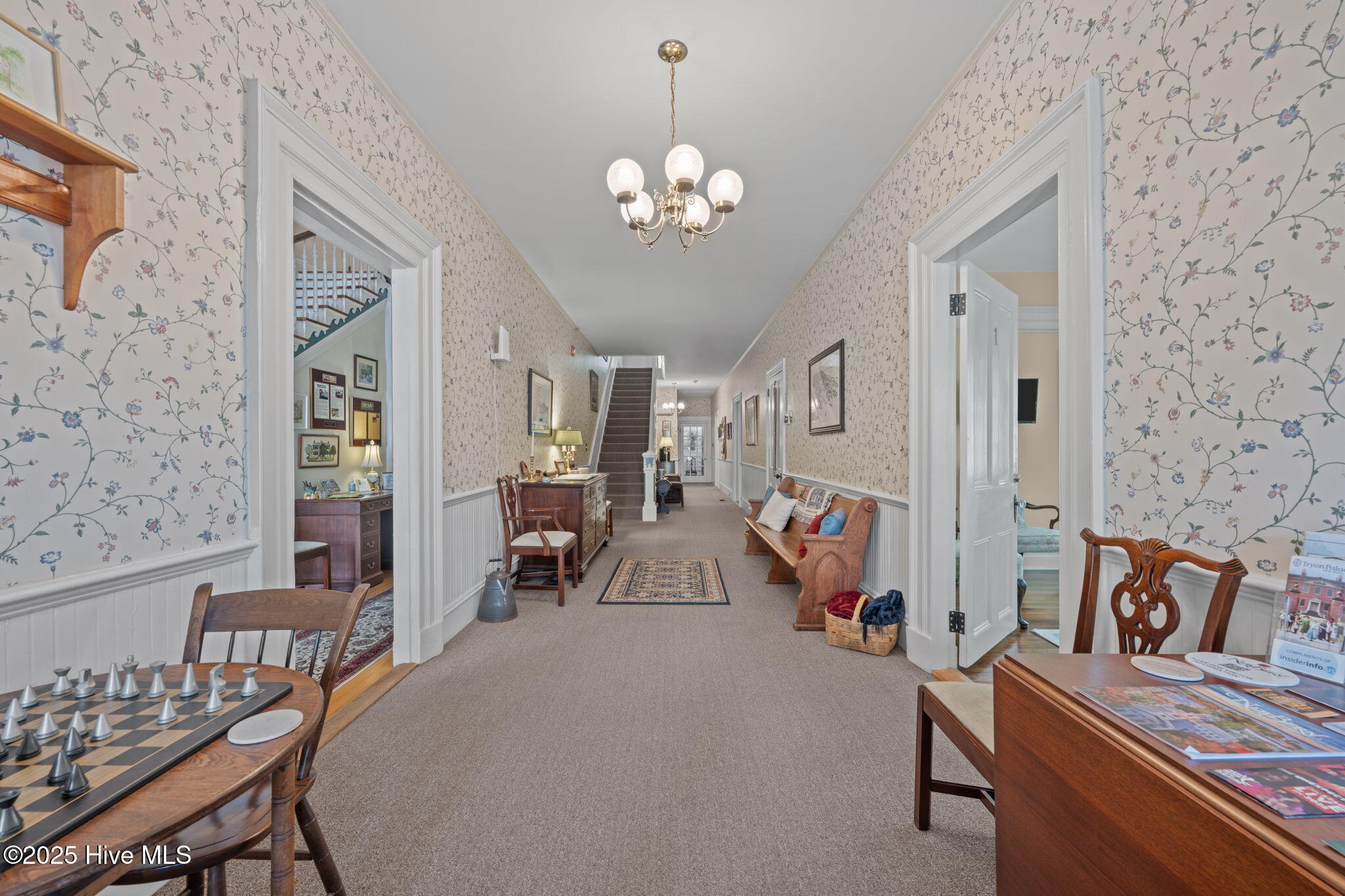215 Pollock Street New Bern, NC 28560 - Photo 27 of 109 57-web-or-mls-DSC_8784