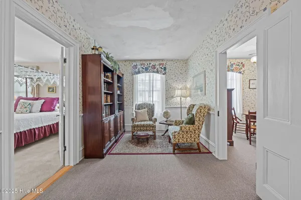 $1,750,000 | 215 Pollock Street, New Bern, NC 28560