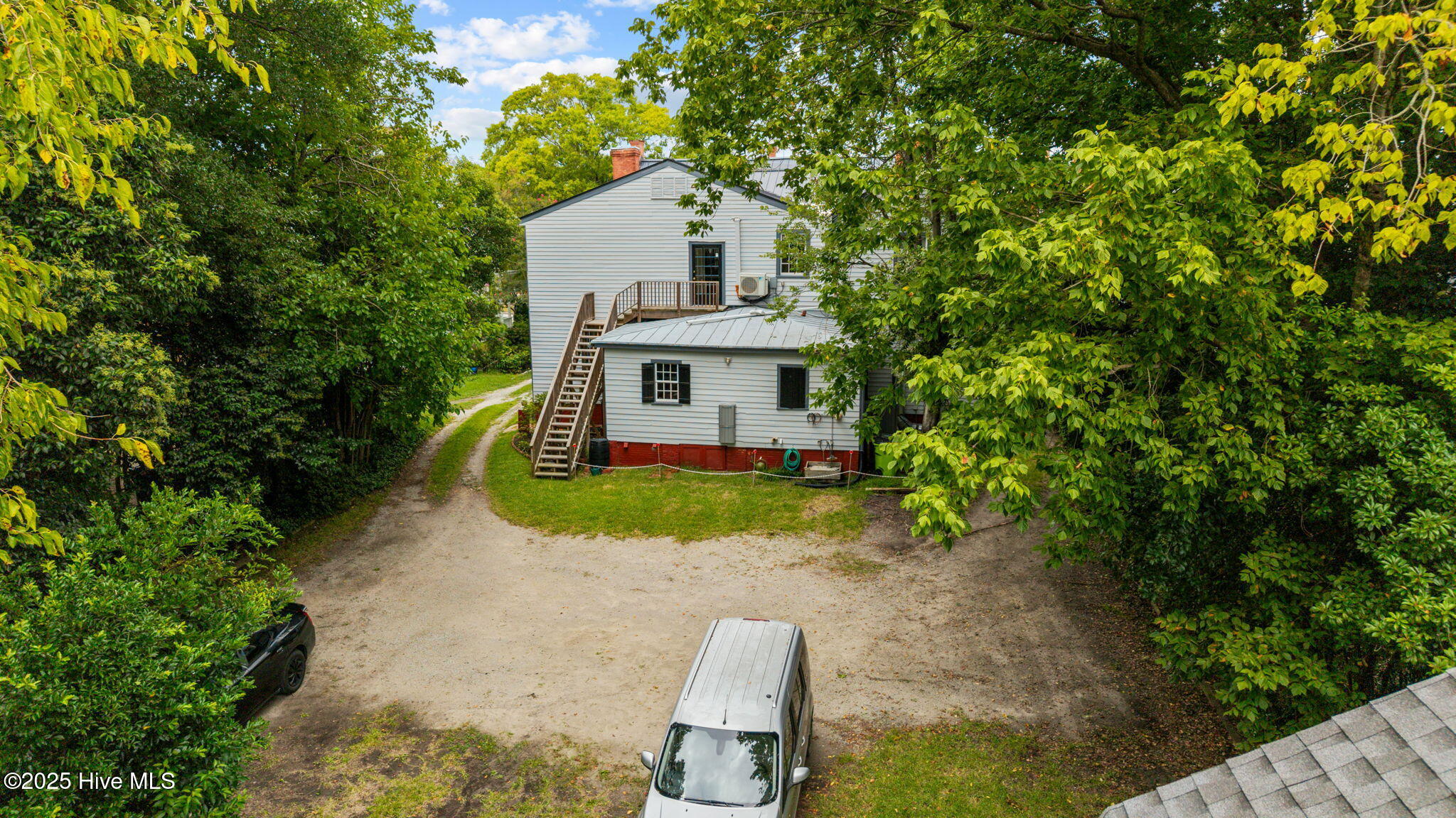 215 Pollock Street New Bern, NC 28560 - Photo 61 of 109 5-web-or-mls-DJI_20250811151427_0132_D