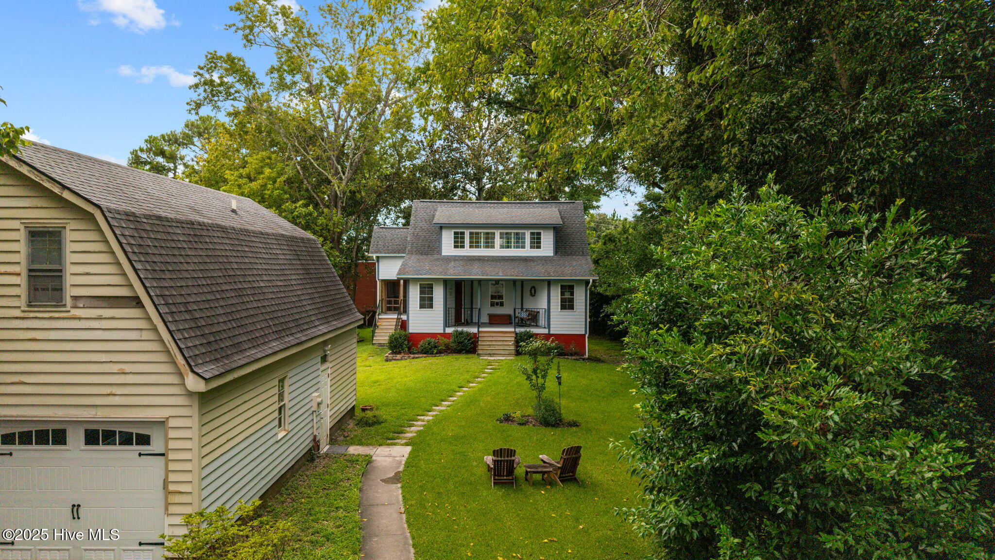 215 Pollock Street New Bern, NC 28560 - Photo 65 of 109 3-web-or-mls-DJI_20250811151346_0130_D