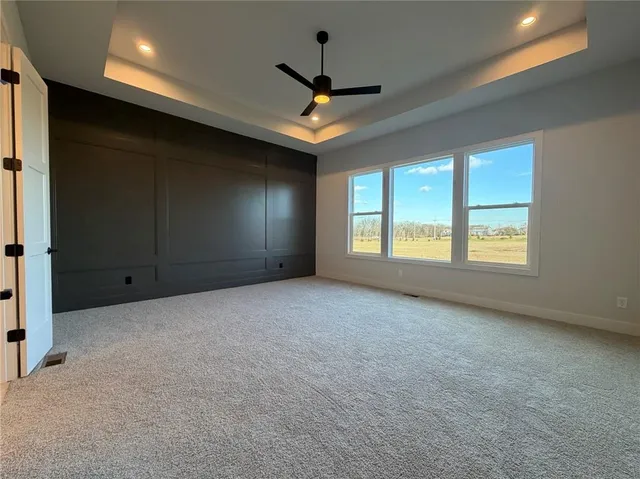 $999,565 | 17183 South Heatherwood Street, Olathe, KS 66062