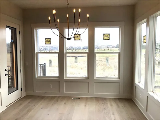 $999,565 | 17183 South Heatherwood Street, Olathe, KS 66062