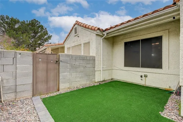 $390,000 | 2251 Van Gogh Drive, Henderson, NV 89074