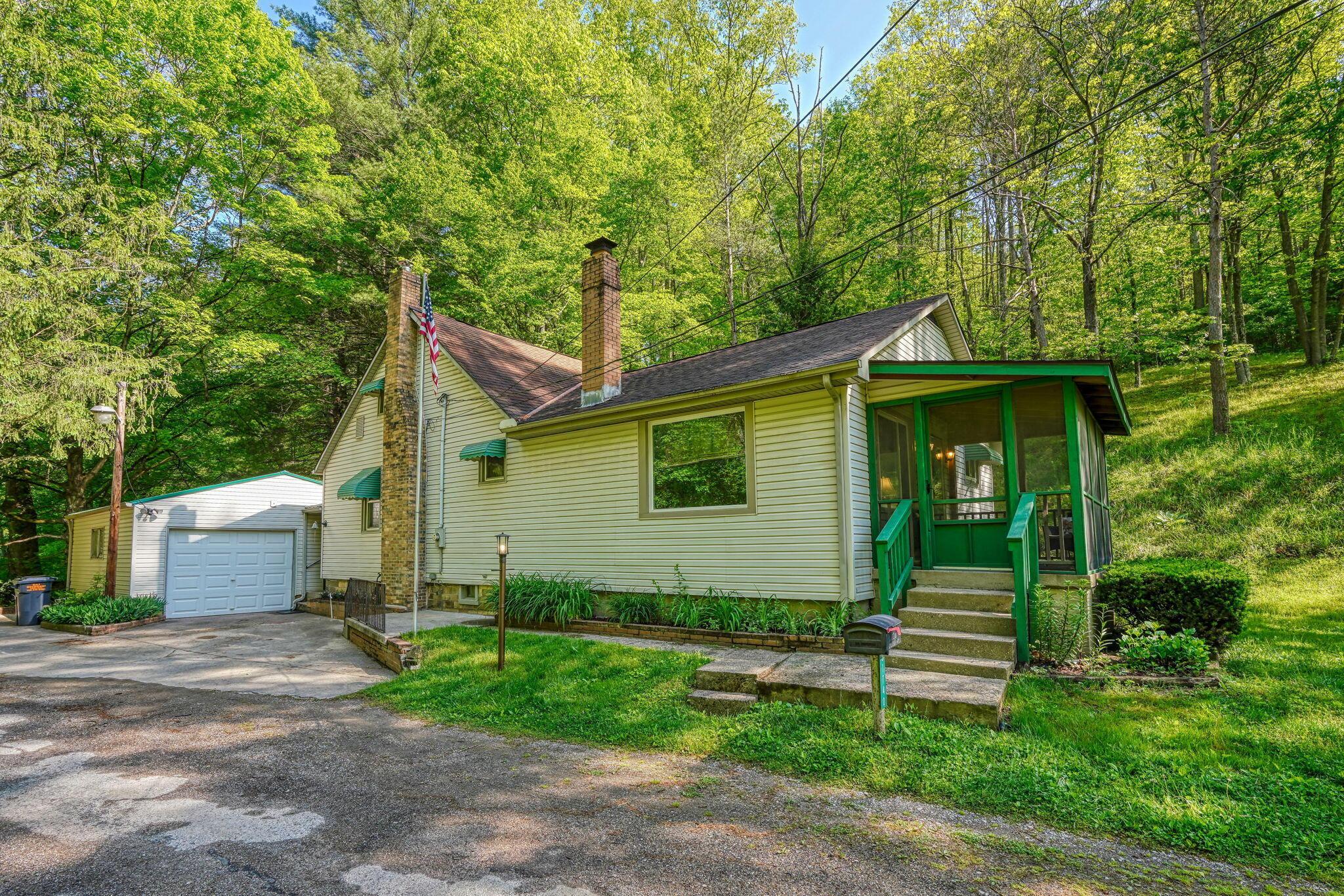 31740 Huston Road Logan, OH 43138 - Photo 2 of 75 Hillside Hideaway (3)