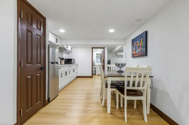 a close view of sink