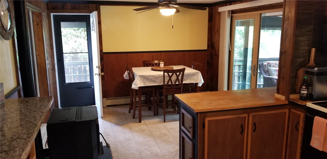 4 Collier Way Coventry, RI 02816 - Photo 24 of 35 dining