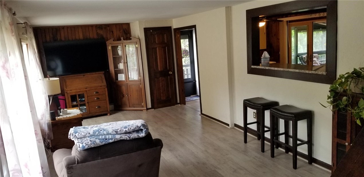4 Collier Way Coventry, RI 02816 - Photo 25 of 35 living room