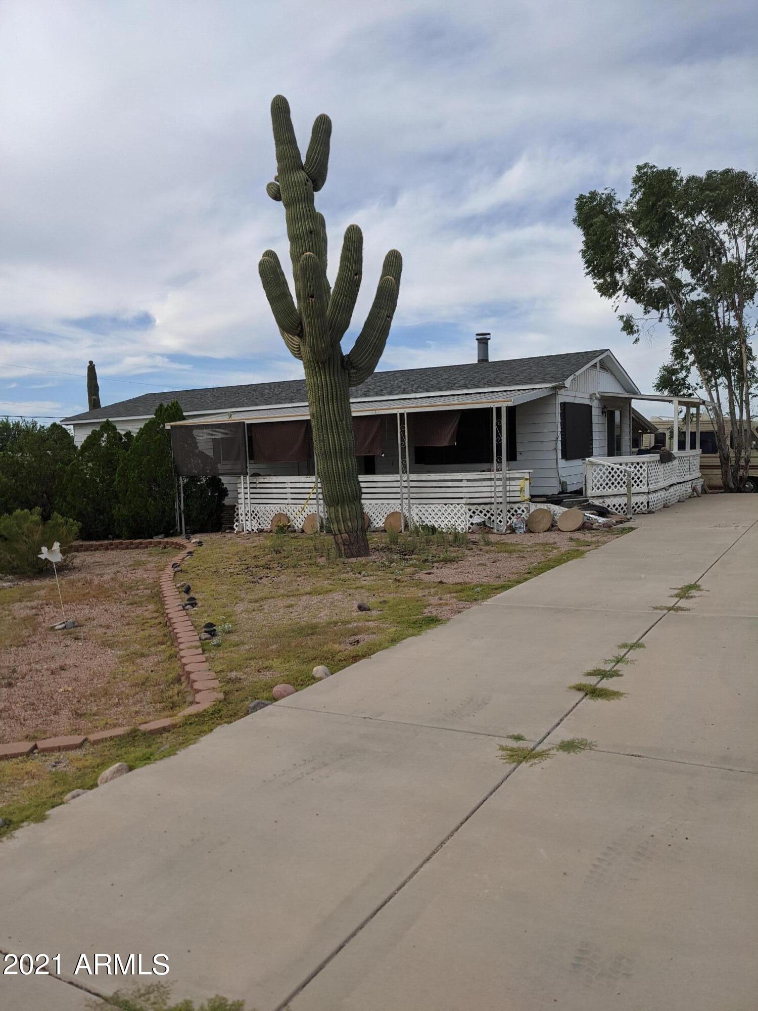 590 North Cactus Road Apache Junction, AZ 85119 - Photo 28 of 34 PXL_20211004_170216975